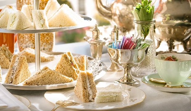 Afternoon tea at Skipperdee’s photographed by Richard Zampella